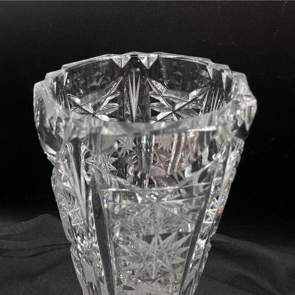 Vintage European Cut Crystal Pedestal Starburst Vase 8.25 Inch - Picture 6 of 10